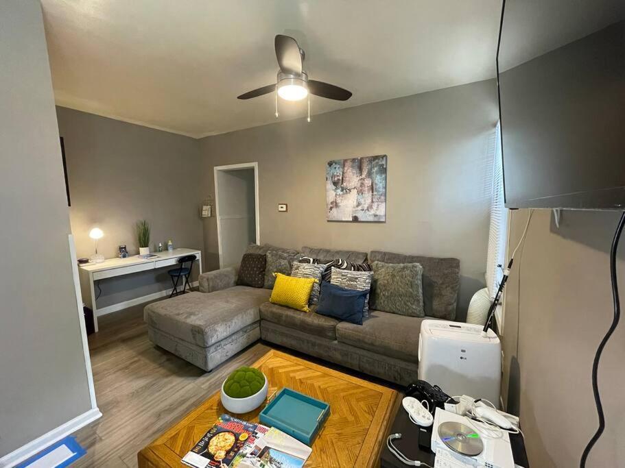 Red Line Guest House Apartment Corporate Housing Chicago Exterior foto